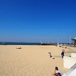 Bel Appartement Proche Centre Ville Avec Terrasse Et Parking Pour 6 Personnes A Arcachon - Fr-1-474-63