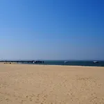 Bel Appartement Proche Centre Ville Avec Terrasse Et Parking Pour 6 Personnes A Arcachon - Fr-1-474-63