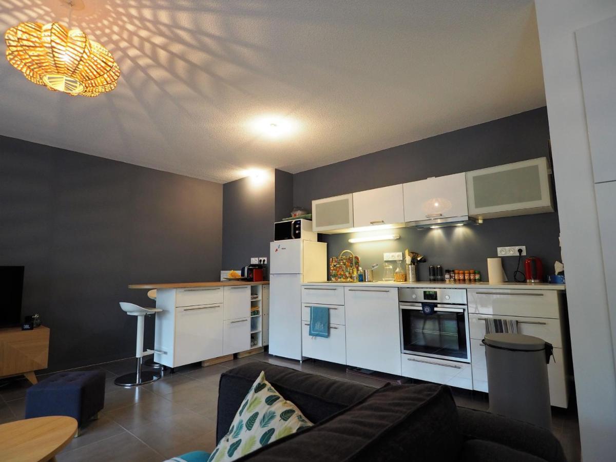 Bel Proche Centre Avec Terrasse Et Parking Pour 6 Personnes A - Fr-1-474-63 Apartment