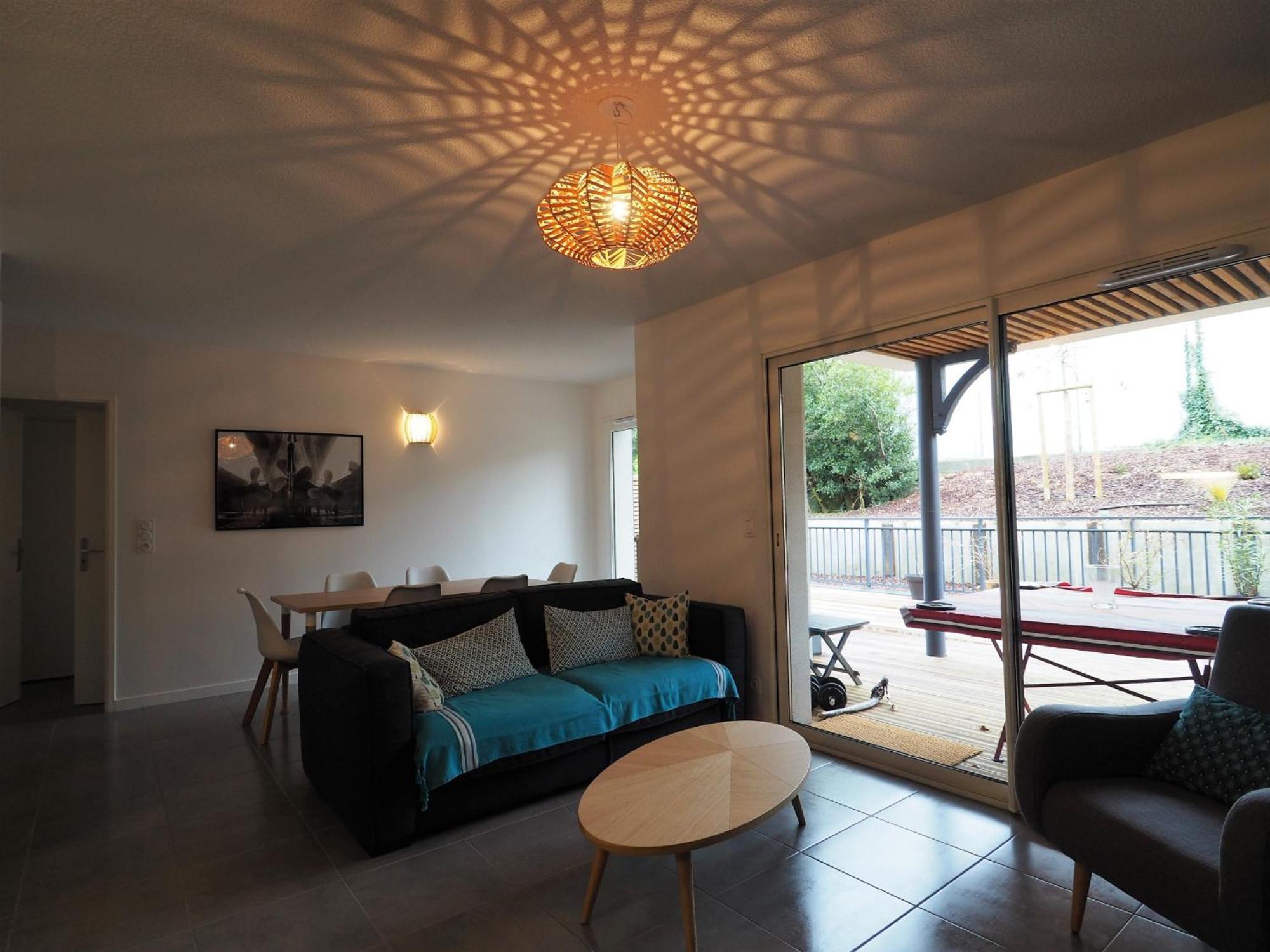 Apartment Bel Proche Centre Avec Terrasse Et Parking Pour 6 Personnes A - Fr-1-474-63
